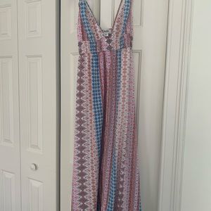 Lulu low cut sun dress